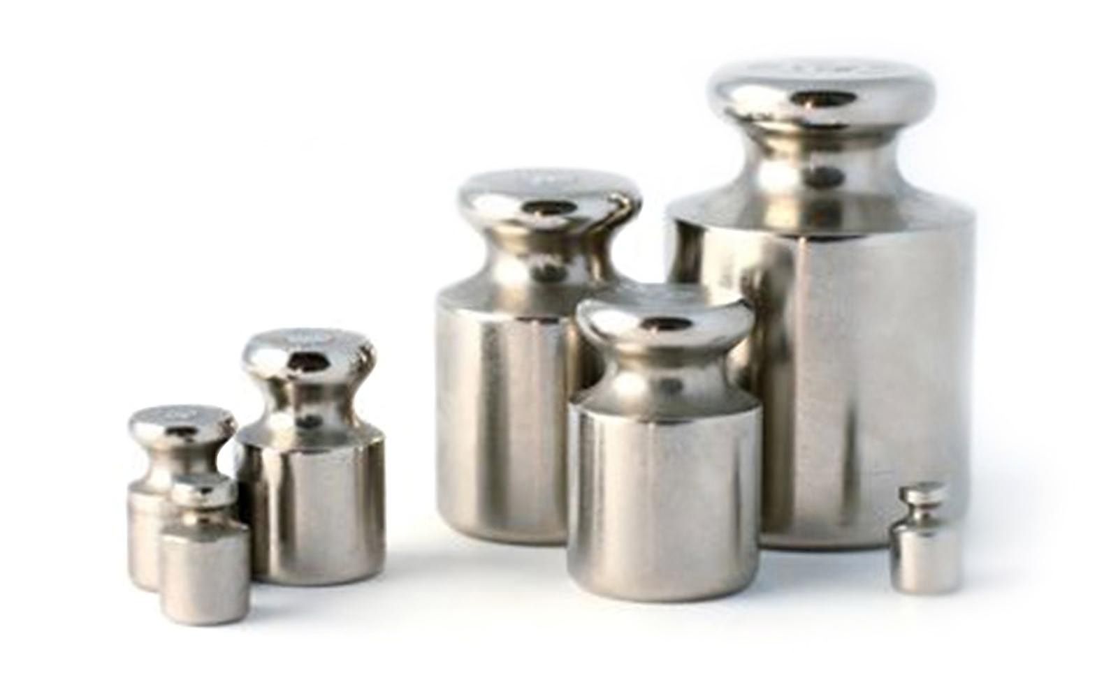 Mehrere Wägestücke